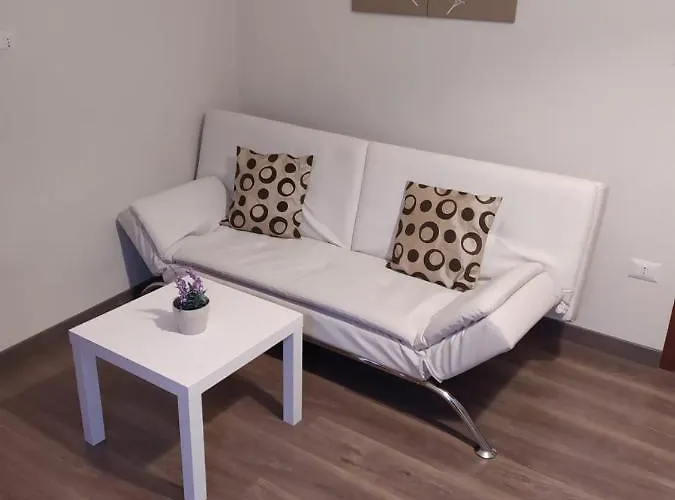 Centro Storico 2 * 베르바니아